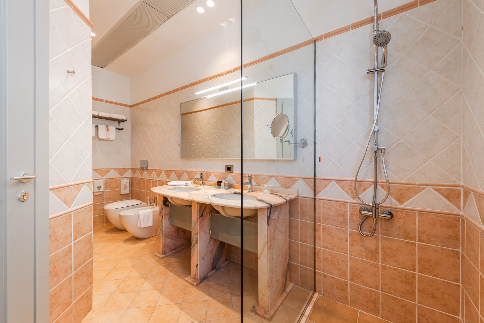 Aragosta-hotel-Suite-with-Sea-View-prod.rogert (2)